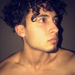 Meet your Posher, Jonathan